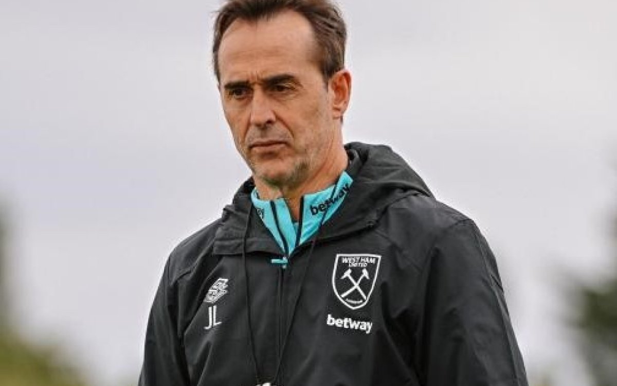 West Ham sack head coach Lopetegui, in talks with Potter to take charge