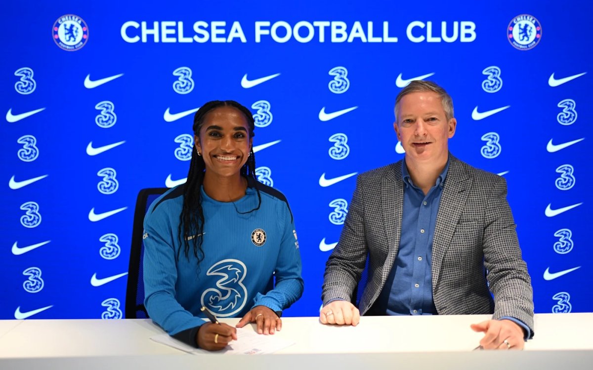 WSL: Chelsea Sign Talented Defender Naomi Girma On Multi-year Deal