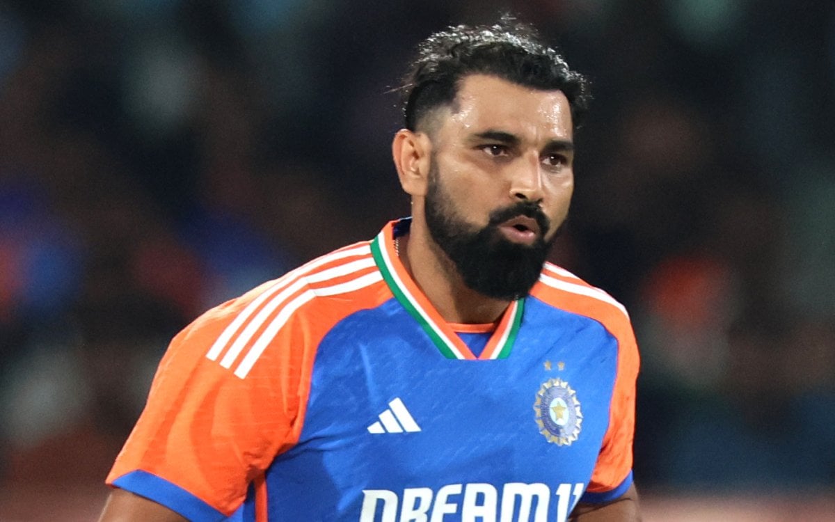 5th T20I: England elect to bowl as India bring back Shami for Arshdeep