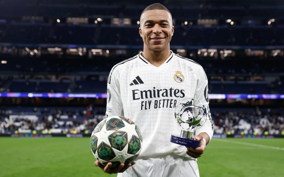 Ancelotti Hails Hat-trick Hero Mbappe, Says The Forward Has Quality To Reach Ronaldo s Level