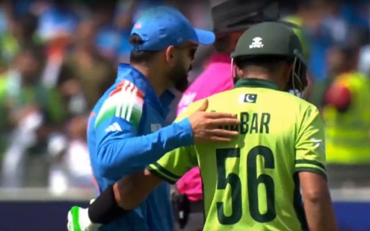 Champions Trophy: Kohli pats Babar on the back, photo of heartwarming gesture goes viral