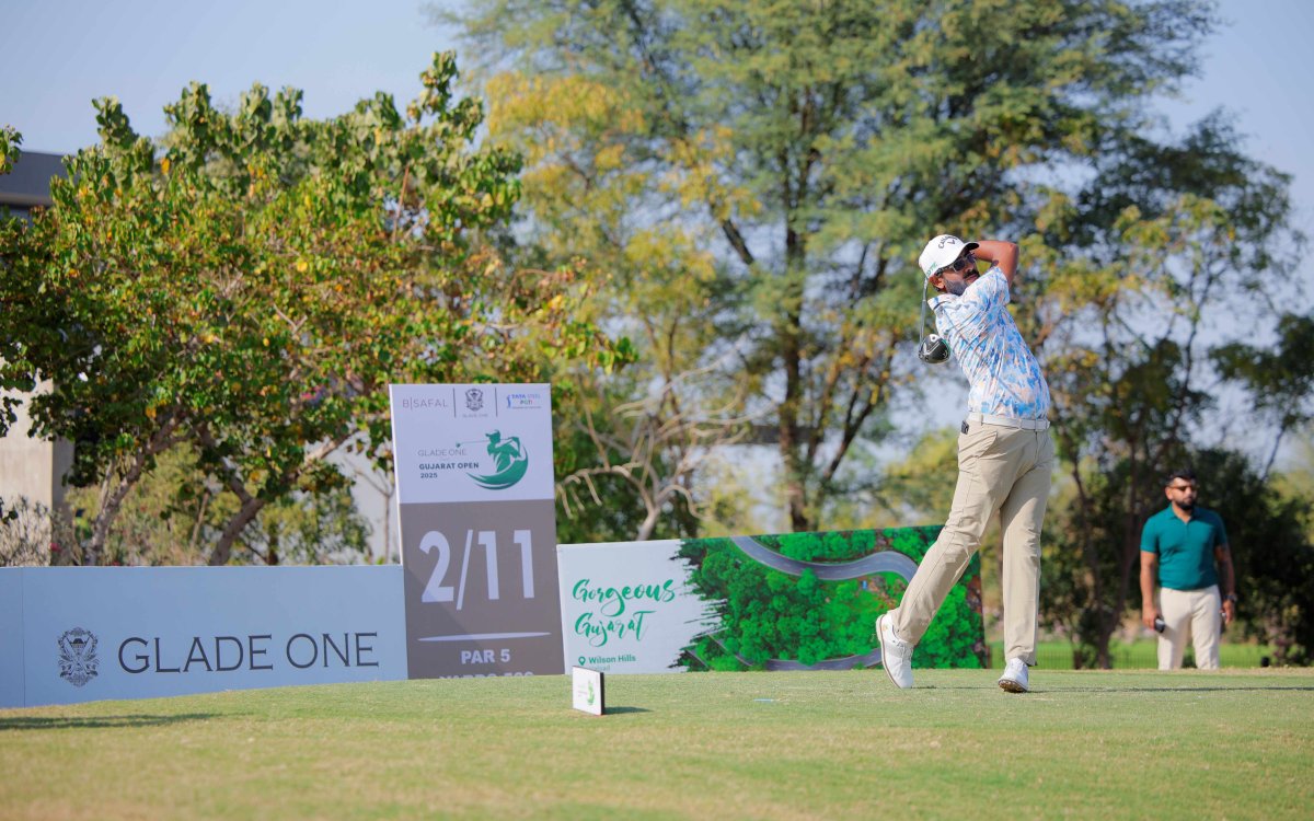 Gujarat Open Golf: Yuvraj Sandhu Holds On To The Lead In Round Three