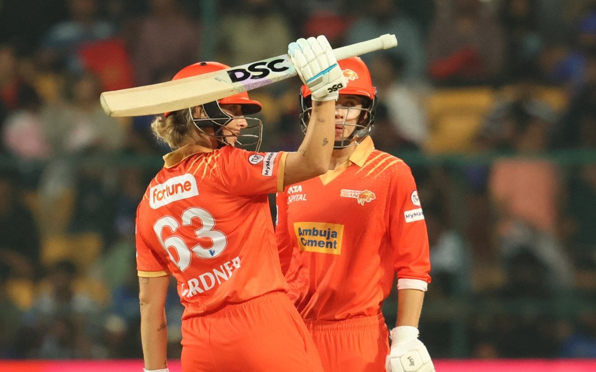 WPL 2025: Gardner s Fifty, Superb Bowling Help Gujarat Giants Beat RCB By Six Wickets