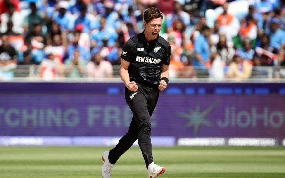 Champions Trophy final: Henry's fitness 'still a little bit unknown', says NZ head coach Stead