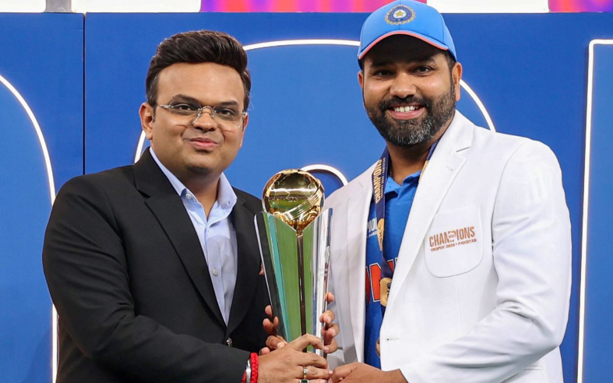 Champions Trophy: Rohit is right up there with some of the best captains from India, says Karthik