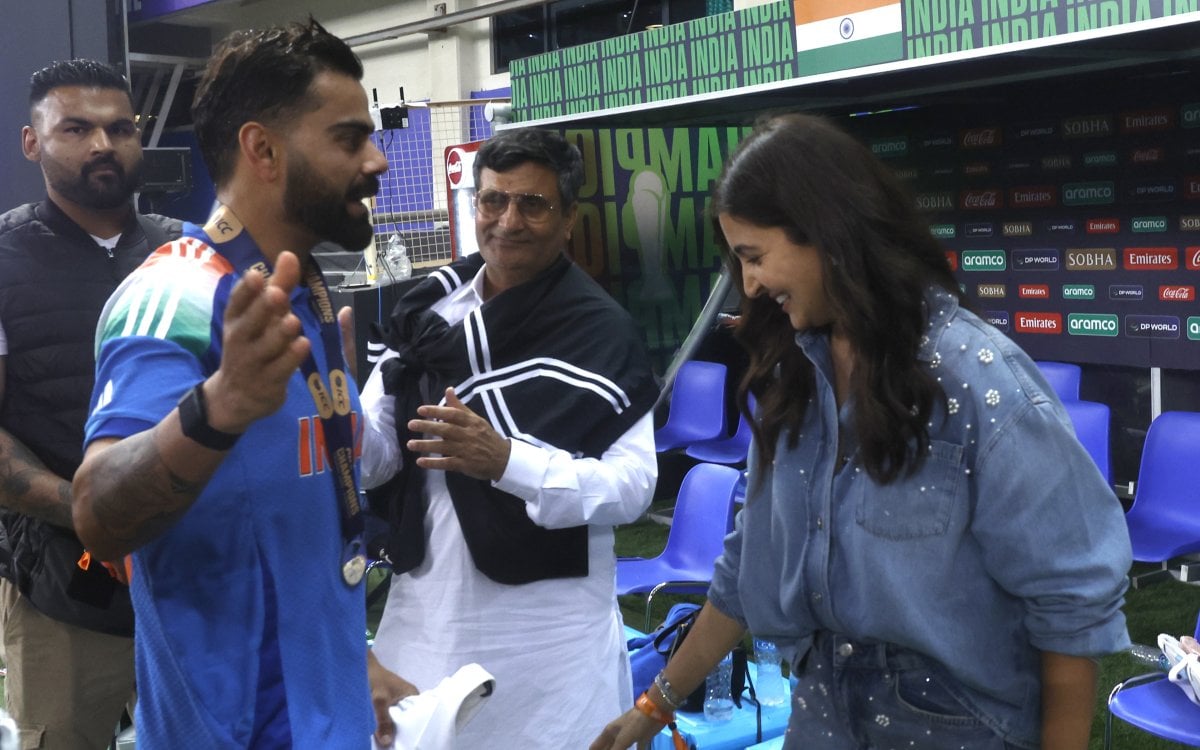 Champions Trophy: Virat-Anushka Share A Warm Hug After India s Title Win In Dubai