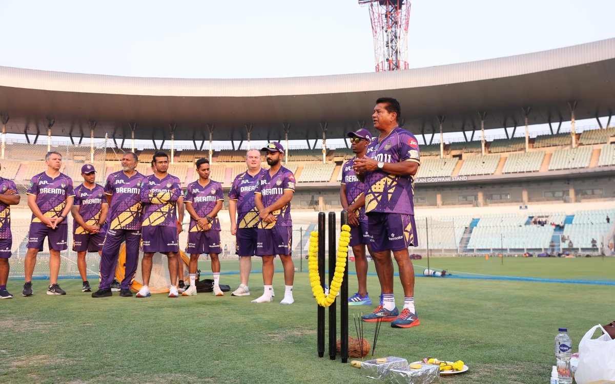 IPL 2025: KKR perform traditional pooja at Eden Gardens ahead of training