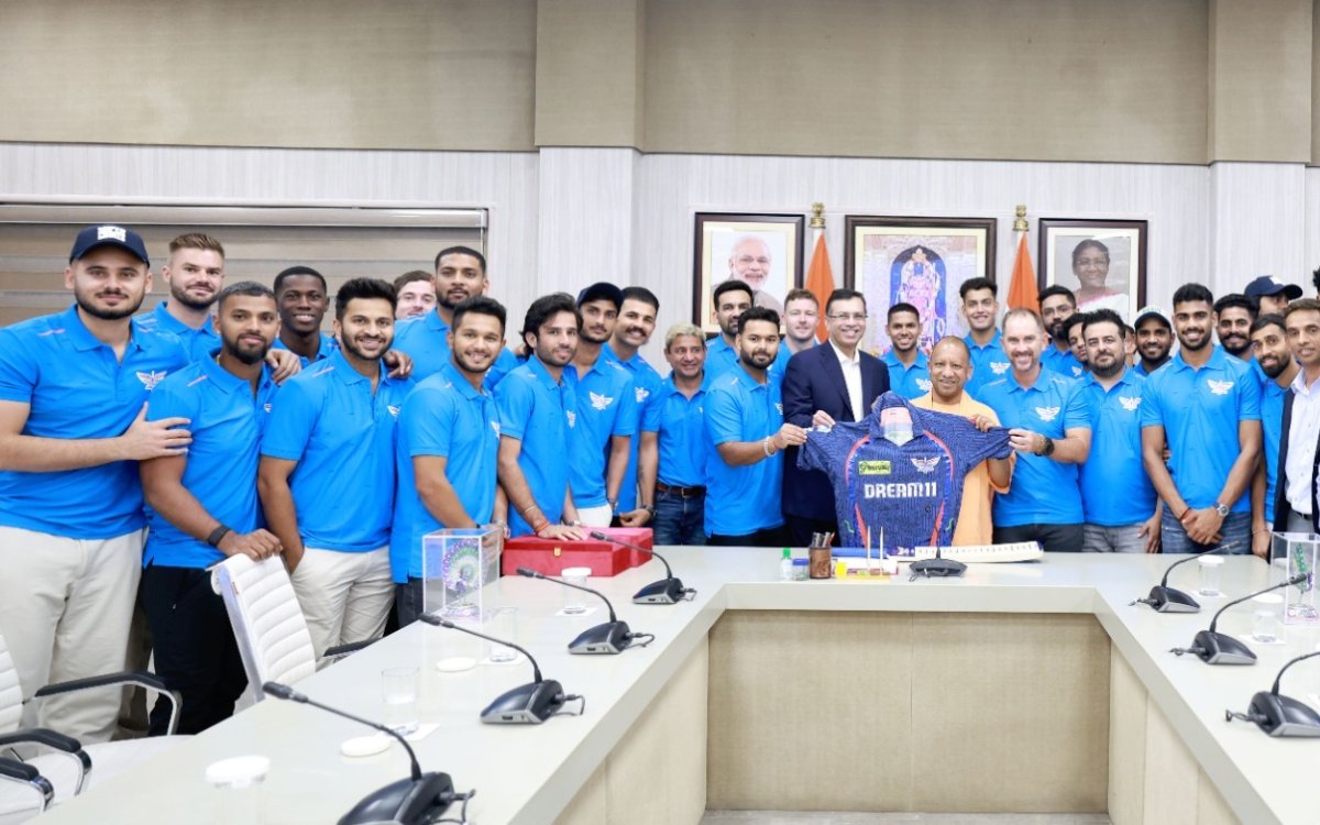 Lucknow Super Giants Team Meets UP Chief Minister Yogi Adityanath