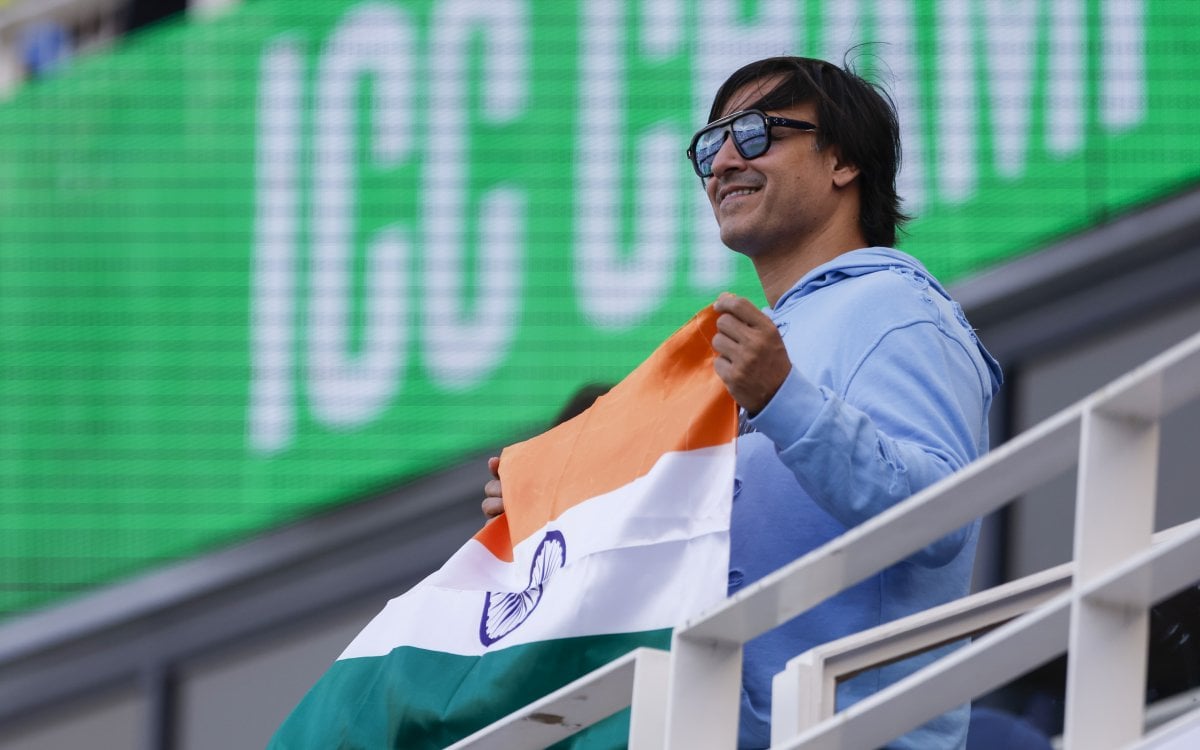 The echo of people singing Vande Mataram in Dubai after India's CT win was something else: Vivek Obe