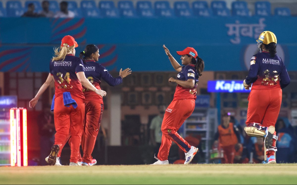 WPL 2025: All-round RCB win last league match, consign MI to Eliminator